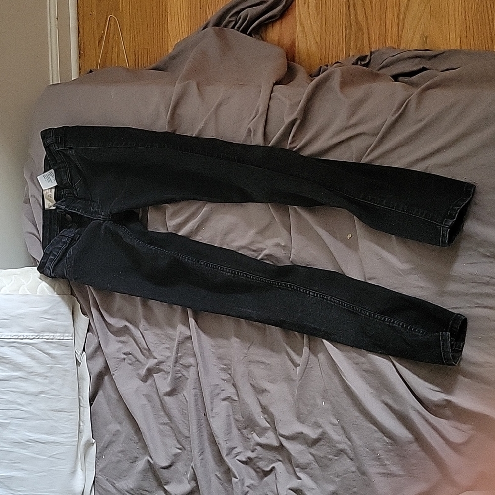 Skinny jeans